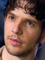 Damien Molony D.R