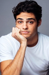 Noah Centineo D.R