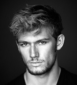 Alex Pettyfer D.R