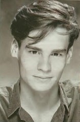 Robert Sean Leonard D.R