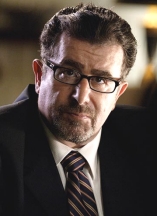 Saul Rubinek D.R