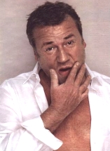 Ray Winstone D.R