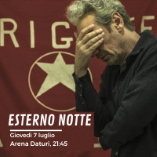 Esterno notte - D.R