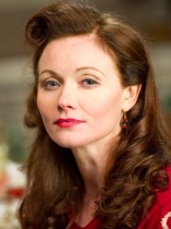 Essie Davis D.R