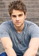 Nathaniel Buzolic D.R