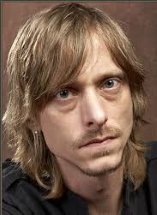 Mackenzie Crook D.R