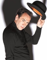 Robert Lindsay D.R