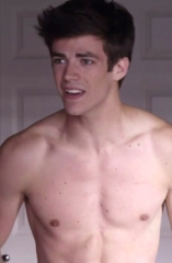 Grant Gustin D.R