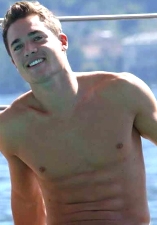 Alexander Dreymon D.R