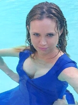 Fiona Gubelmann D.R
