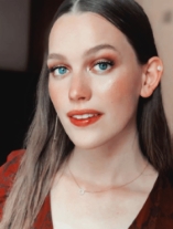Victoria Pedretti D.R