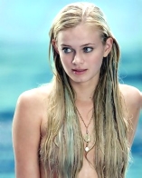 Sara Paxton D.R