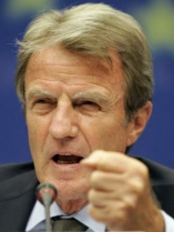 Bernard Kouchner D.R