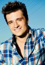 Josh Hutcherson D.R