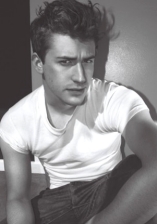 Joseph Mazzello D.R