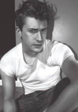 Joseph Mazzello D.R