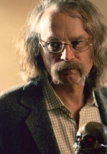 Brad Dourif D.R