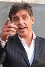 Craig Ferguson D.R