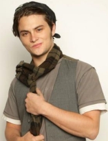 Shiloh Fernandez D.R