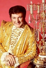  Liberace D.R