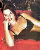 Neve Campbell D.R