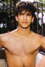 Luke Pasqualino D.R