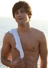 Max Ehrich D.R