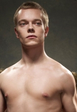 Alfie Allen D.R